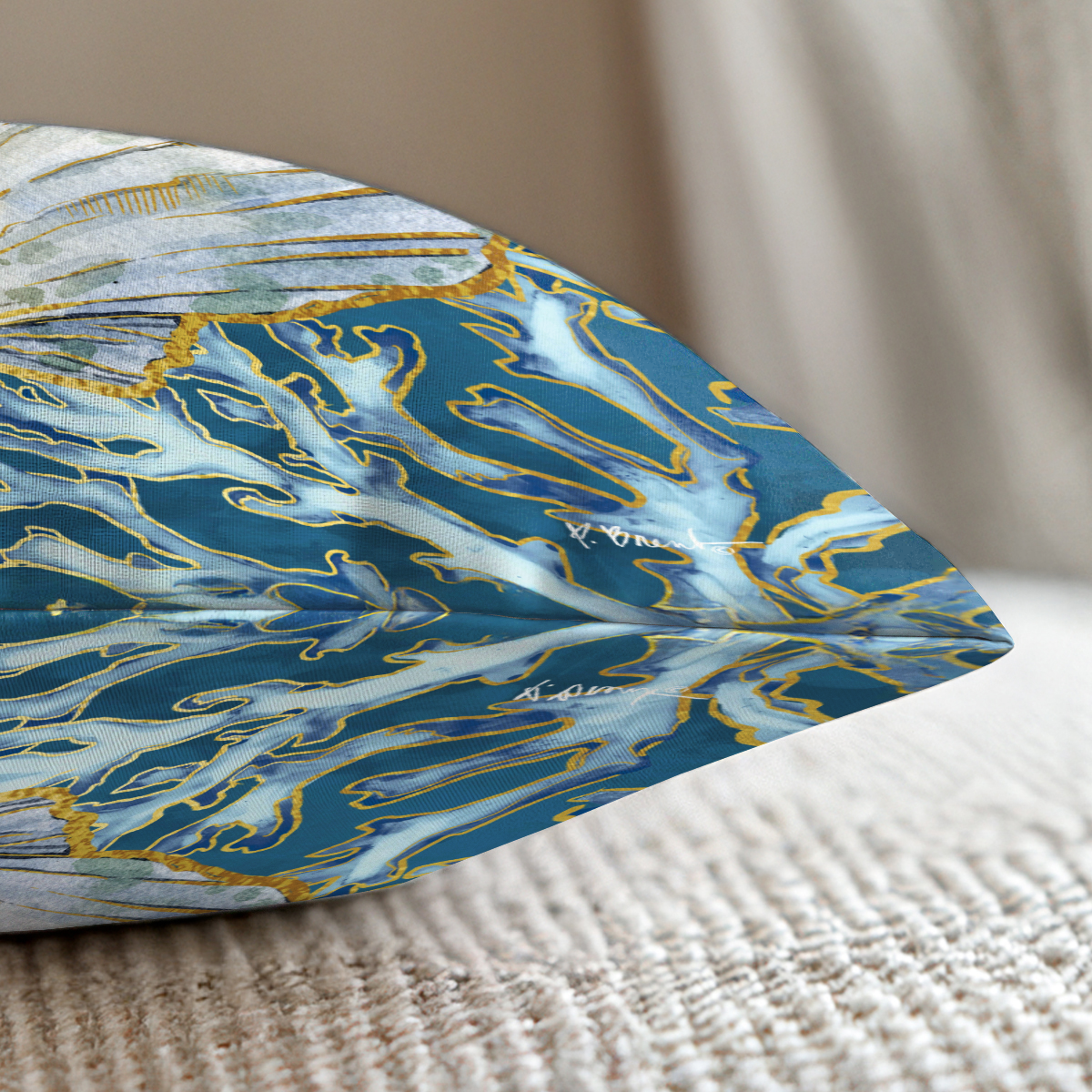 pillow-3_image-2