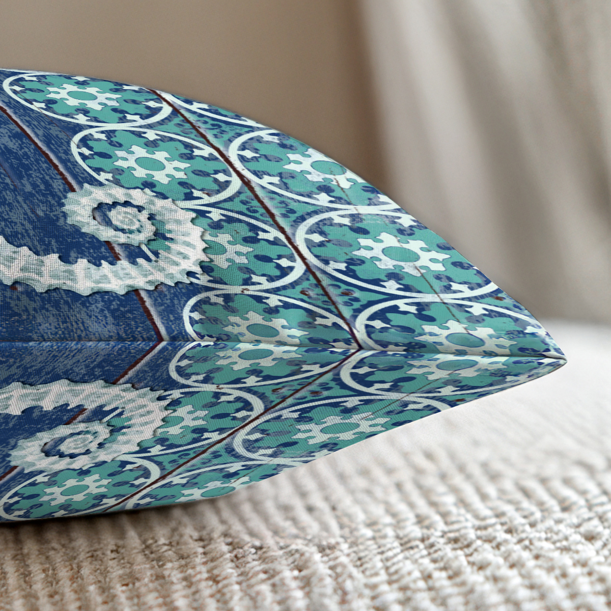 pillow-4_image-2
