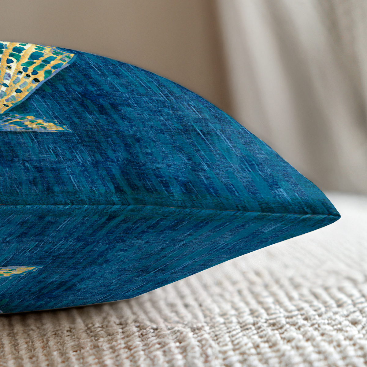 pillow-4_image-2