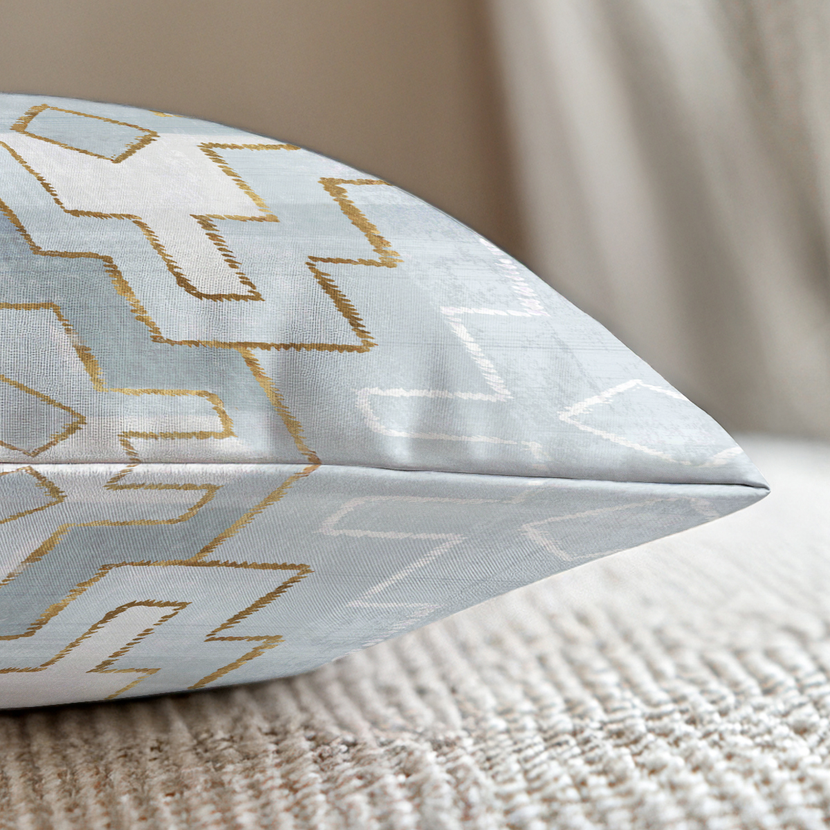 pillow-3_image-2