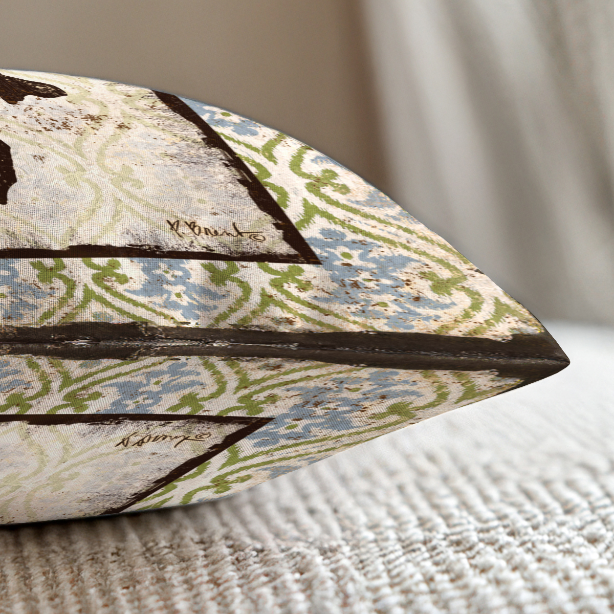pillow-4_image-2