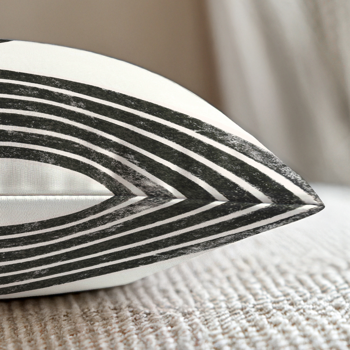 pillow-4_image-2