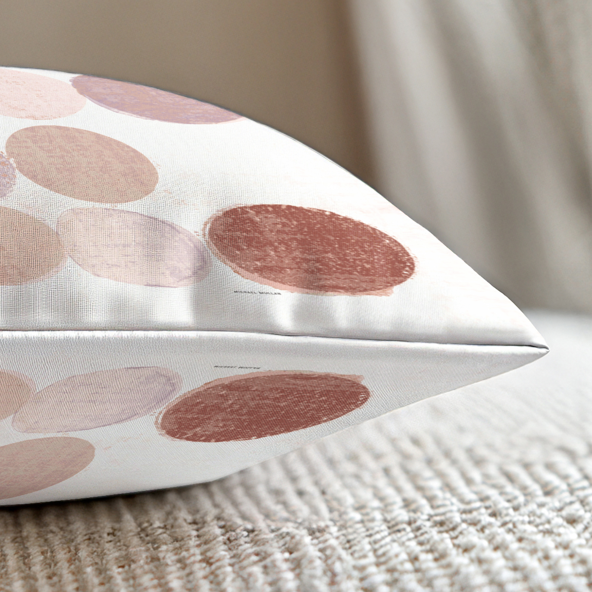 pillow-3_image-2