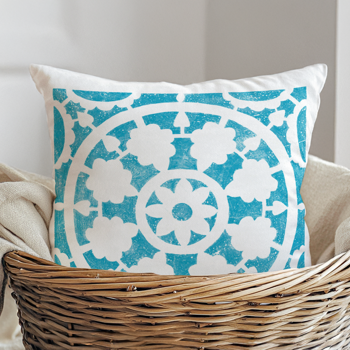 pillow-4_image-4
