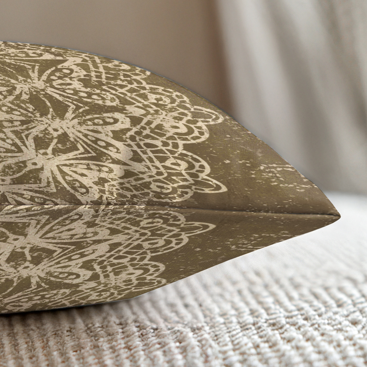 pillow-3_image-2