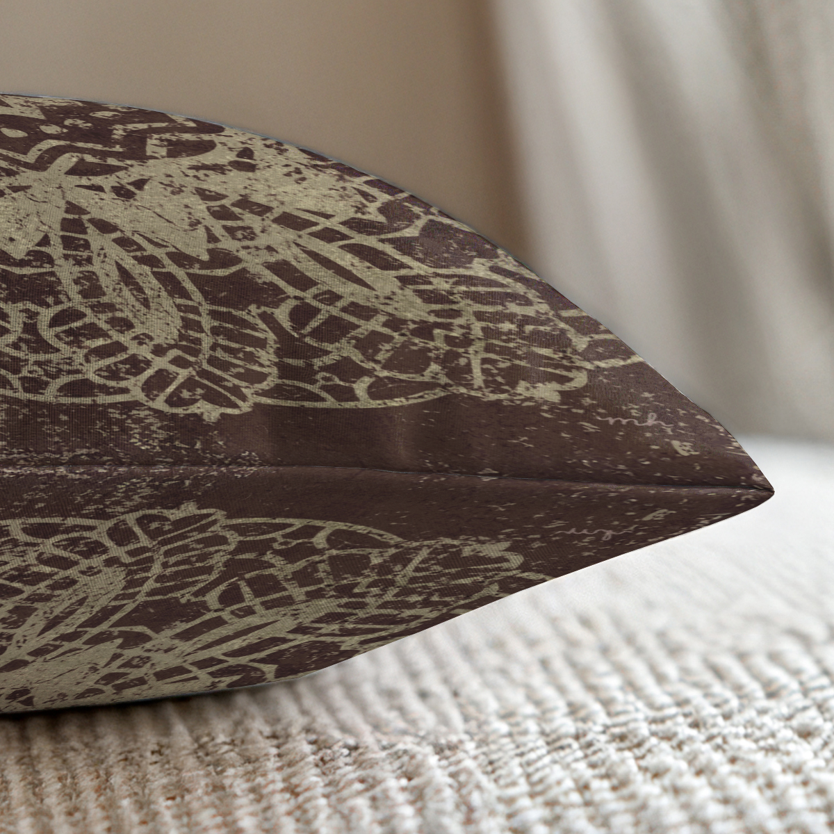 pillow-4_image-2