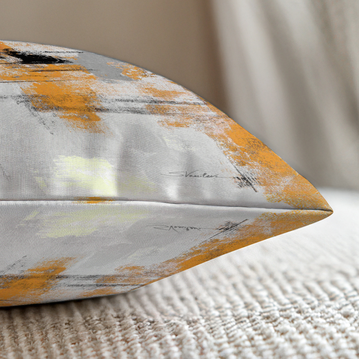 pillow-4_image-2