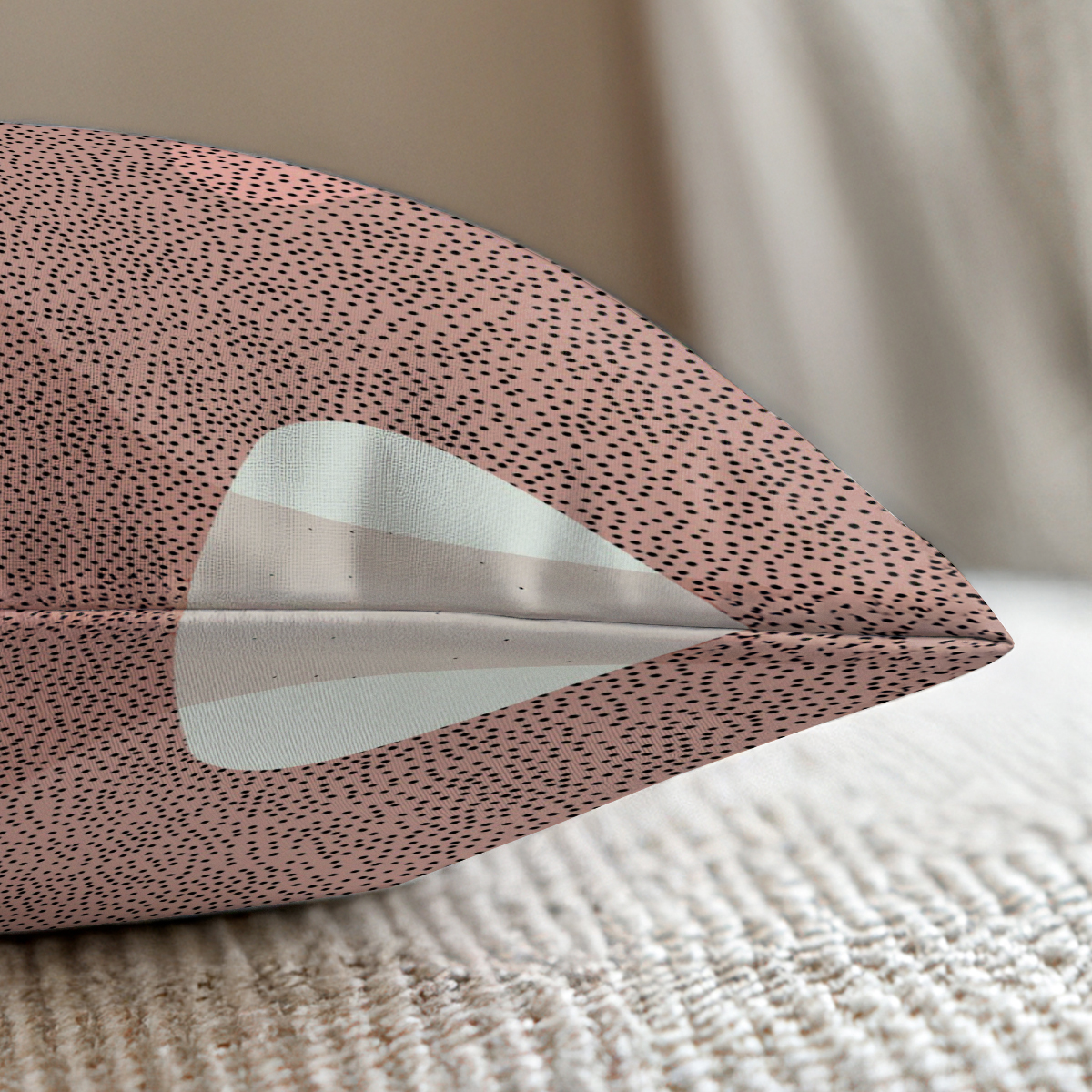 pillow-2_image-2