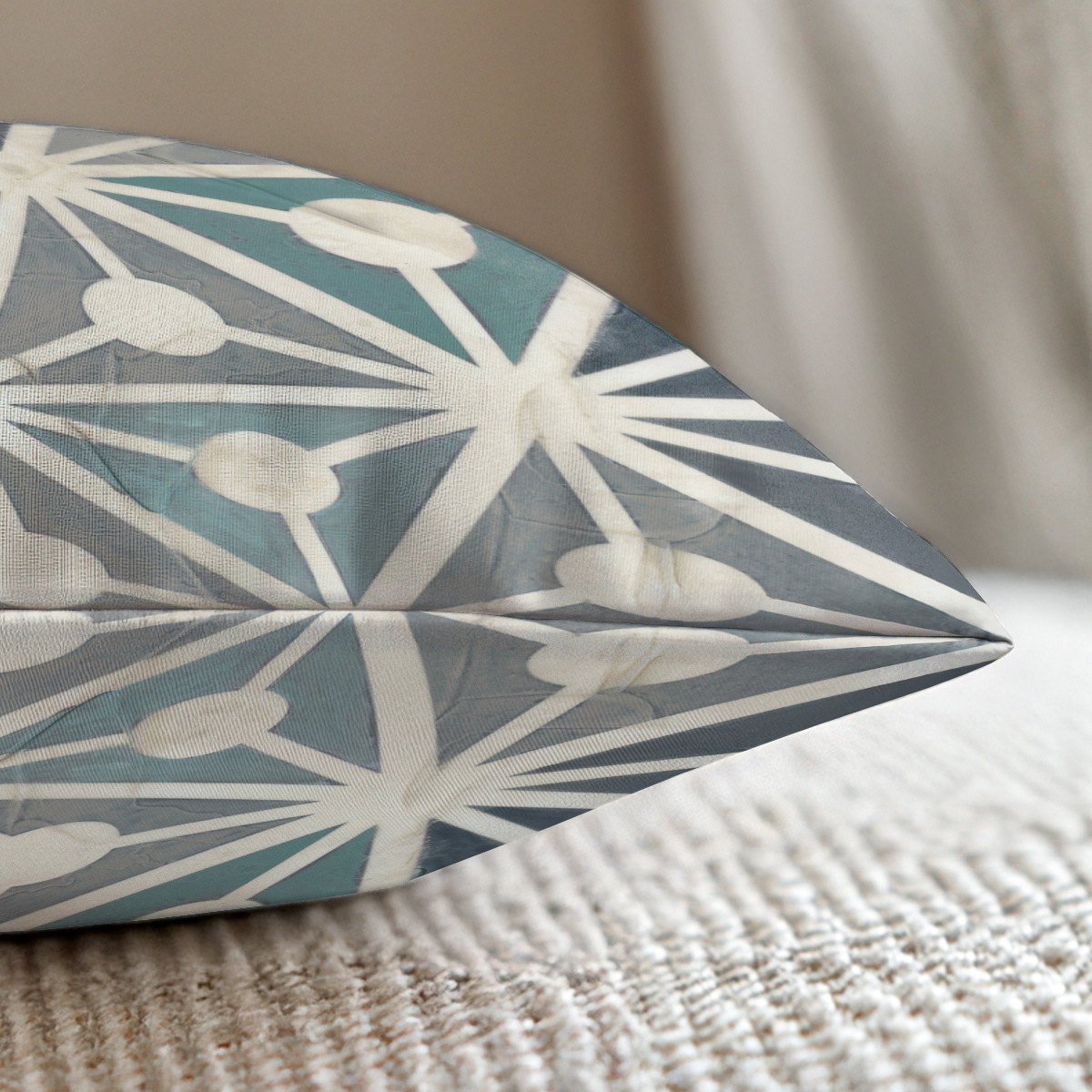 pillow-4_image-2