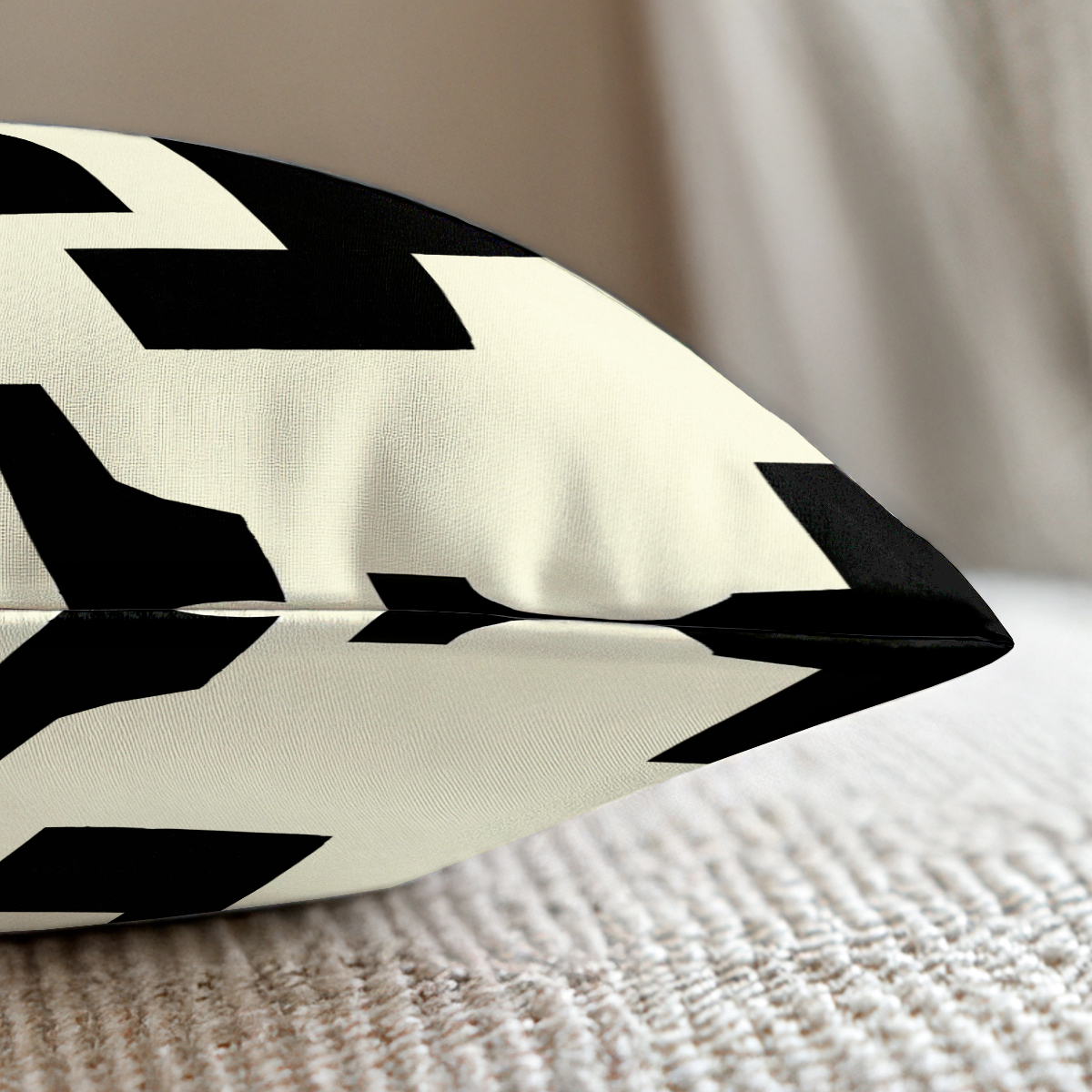 pillow-4_image-2