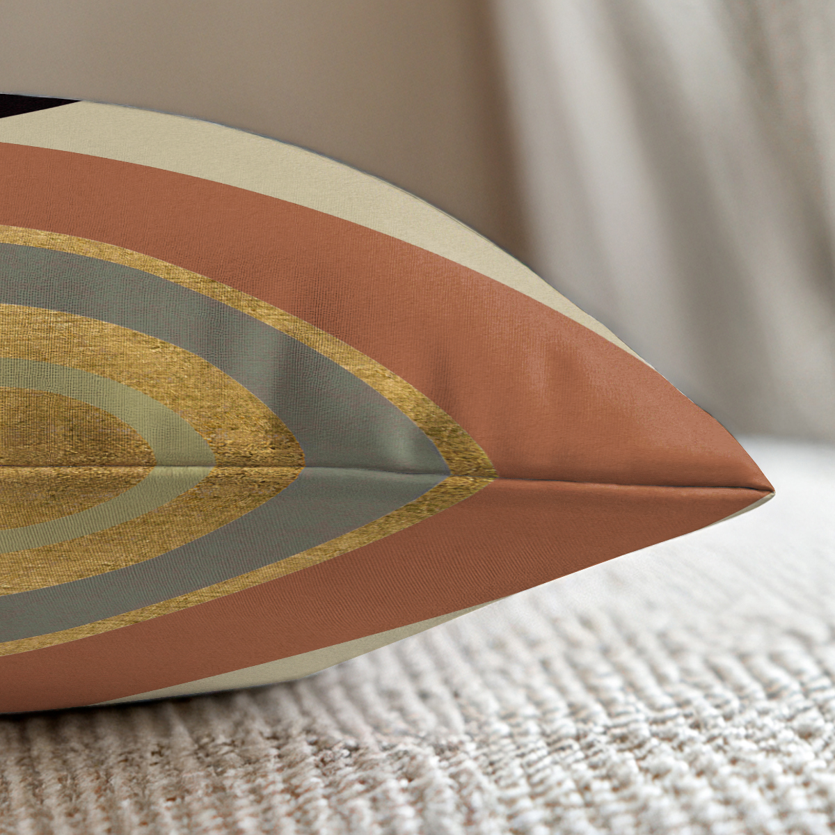 pillow-3_image-2