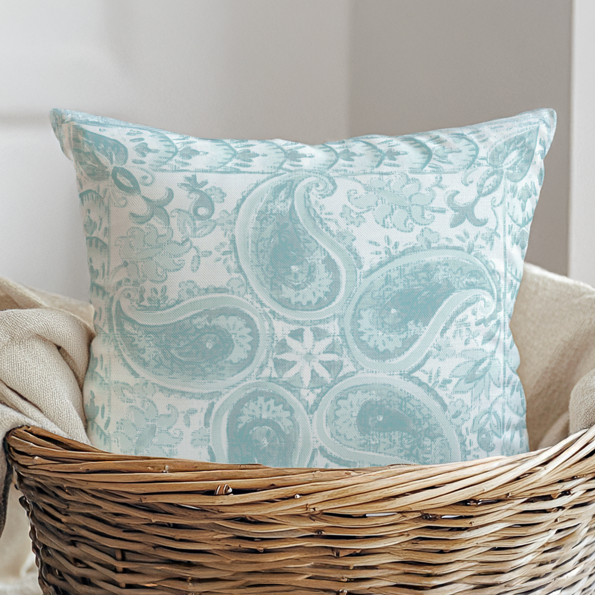 pillow-2_image-4