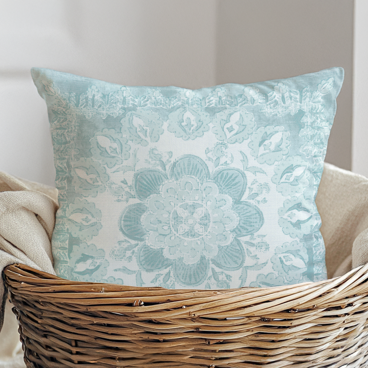 pillow-4_image-4