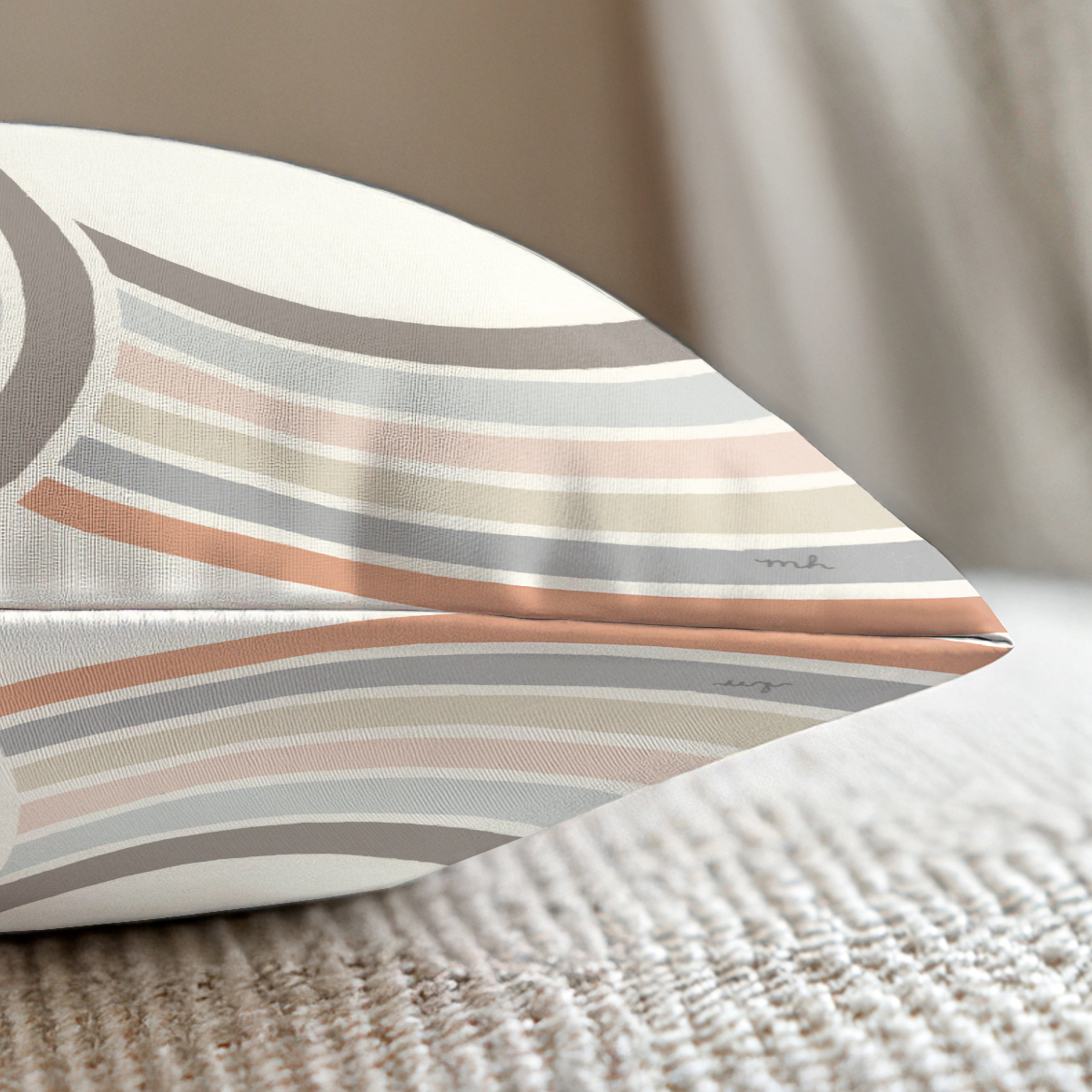pillow-2_image-2