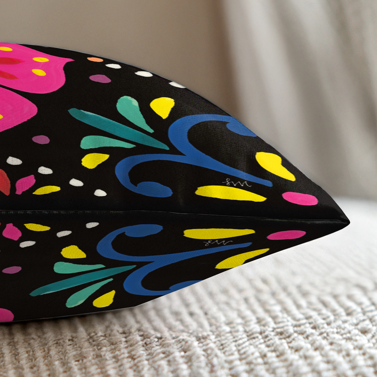 pillow-2_image-2