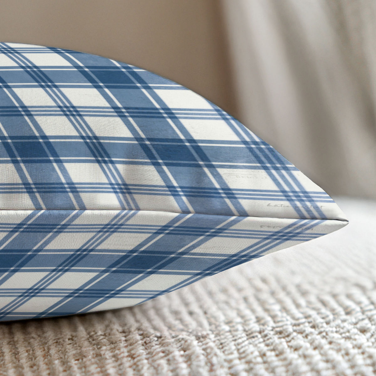 pillow-3_image-2