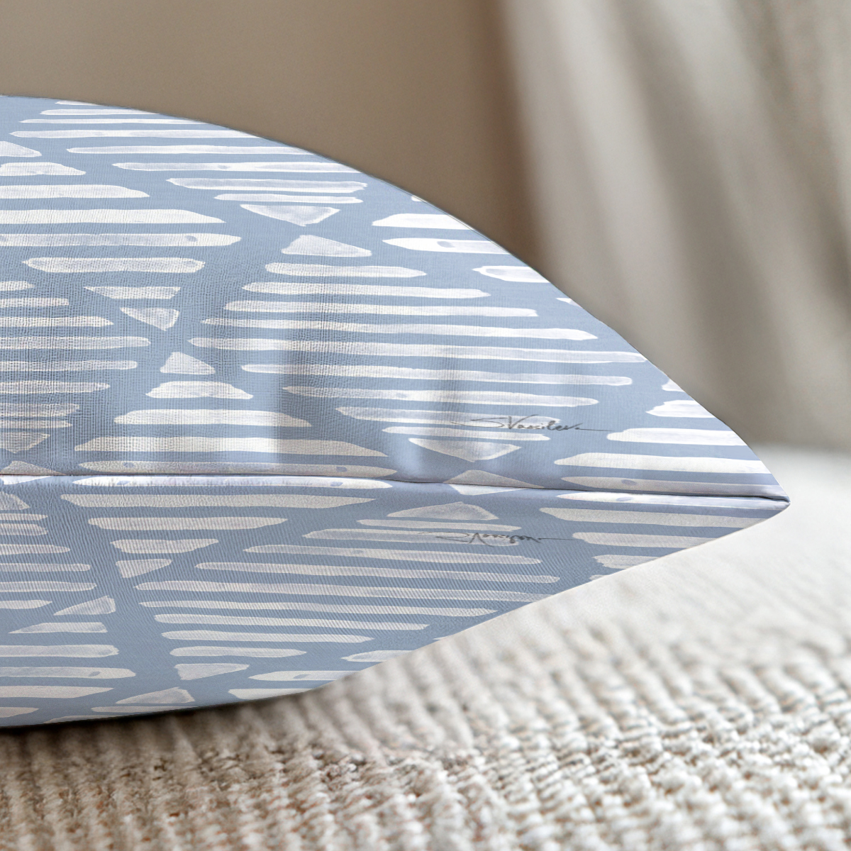 pillow-2_image-2