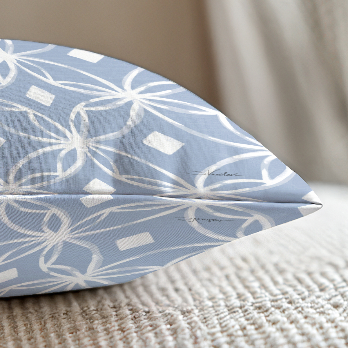 pillow-3_image-2