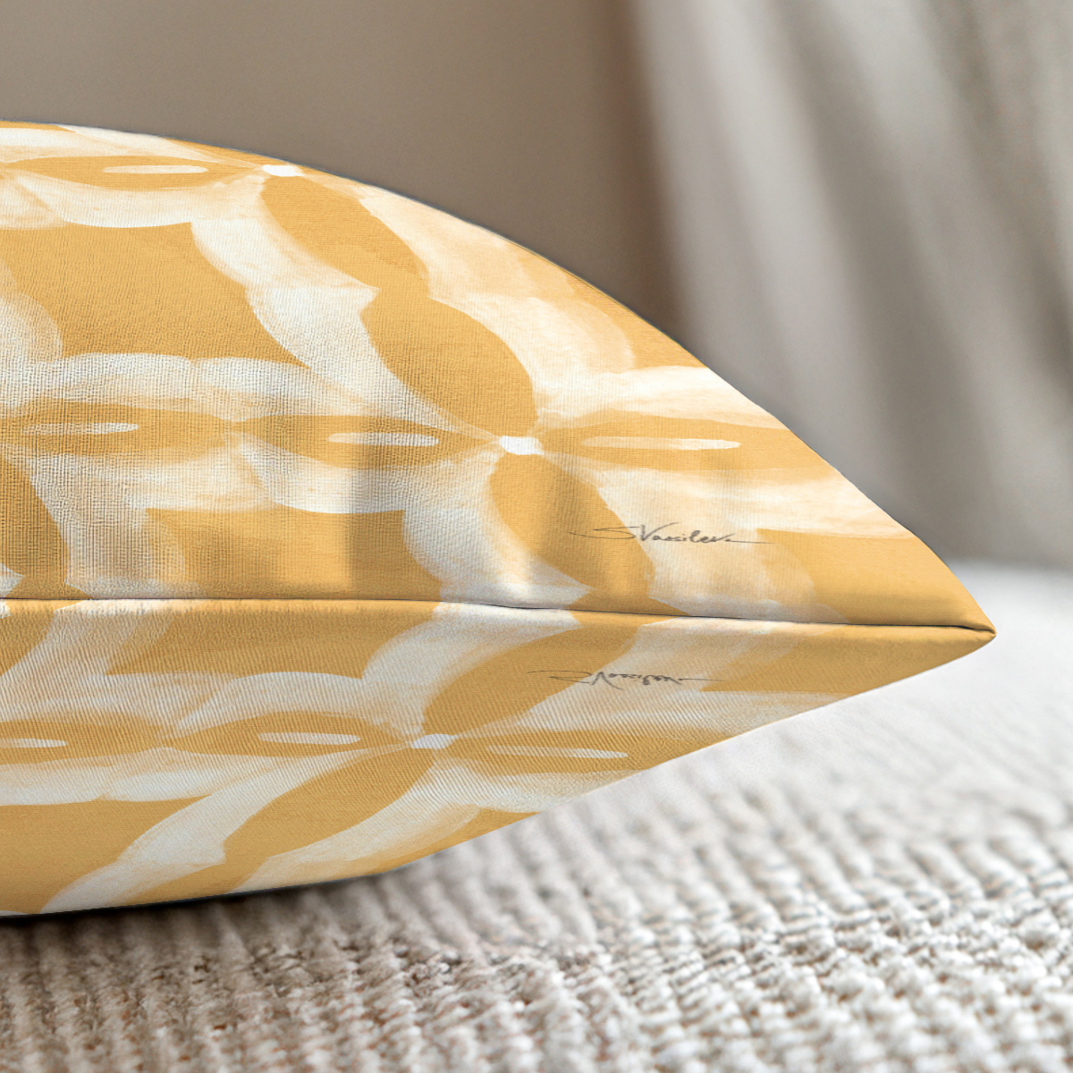 pillow-3_image-2