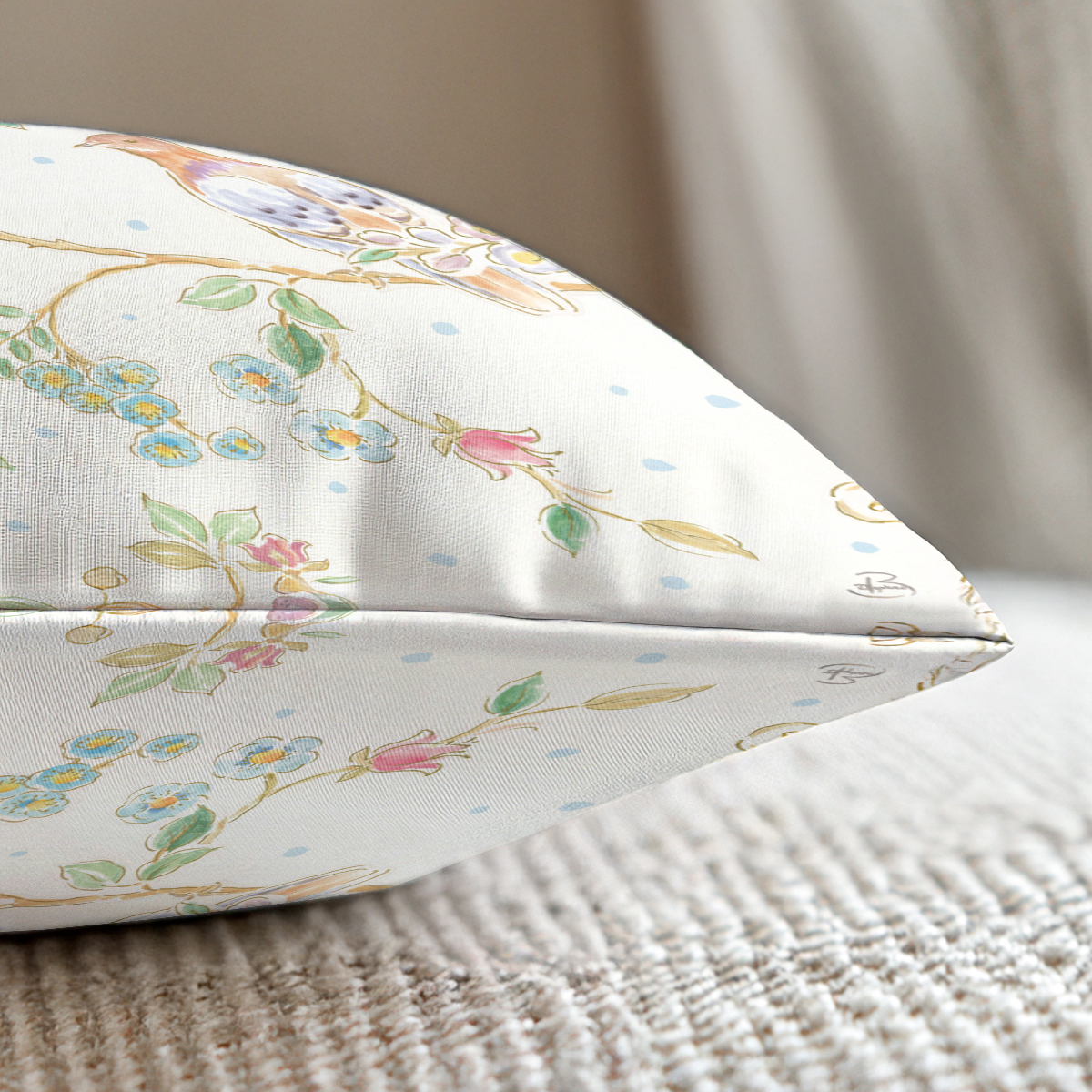 pillow-1_image-2