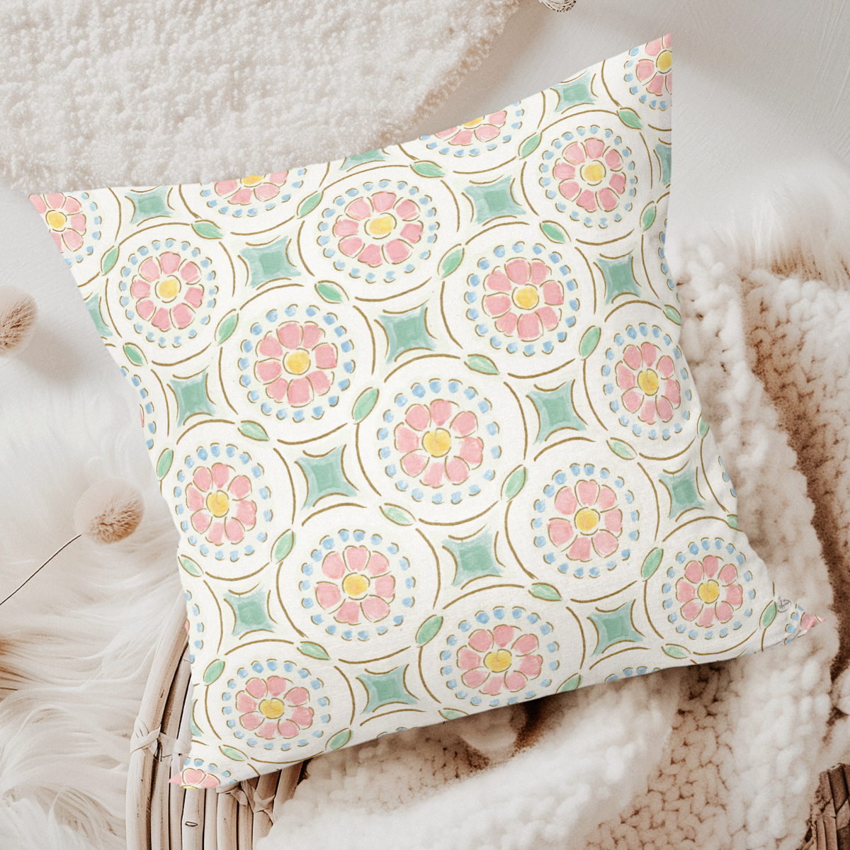 pillow-4_image-5