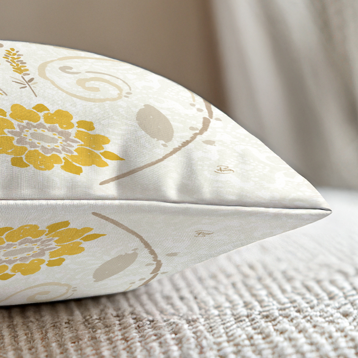 pillow-2_image-2