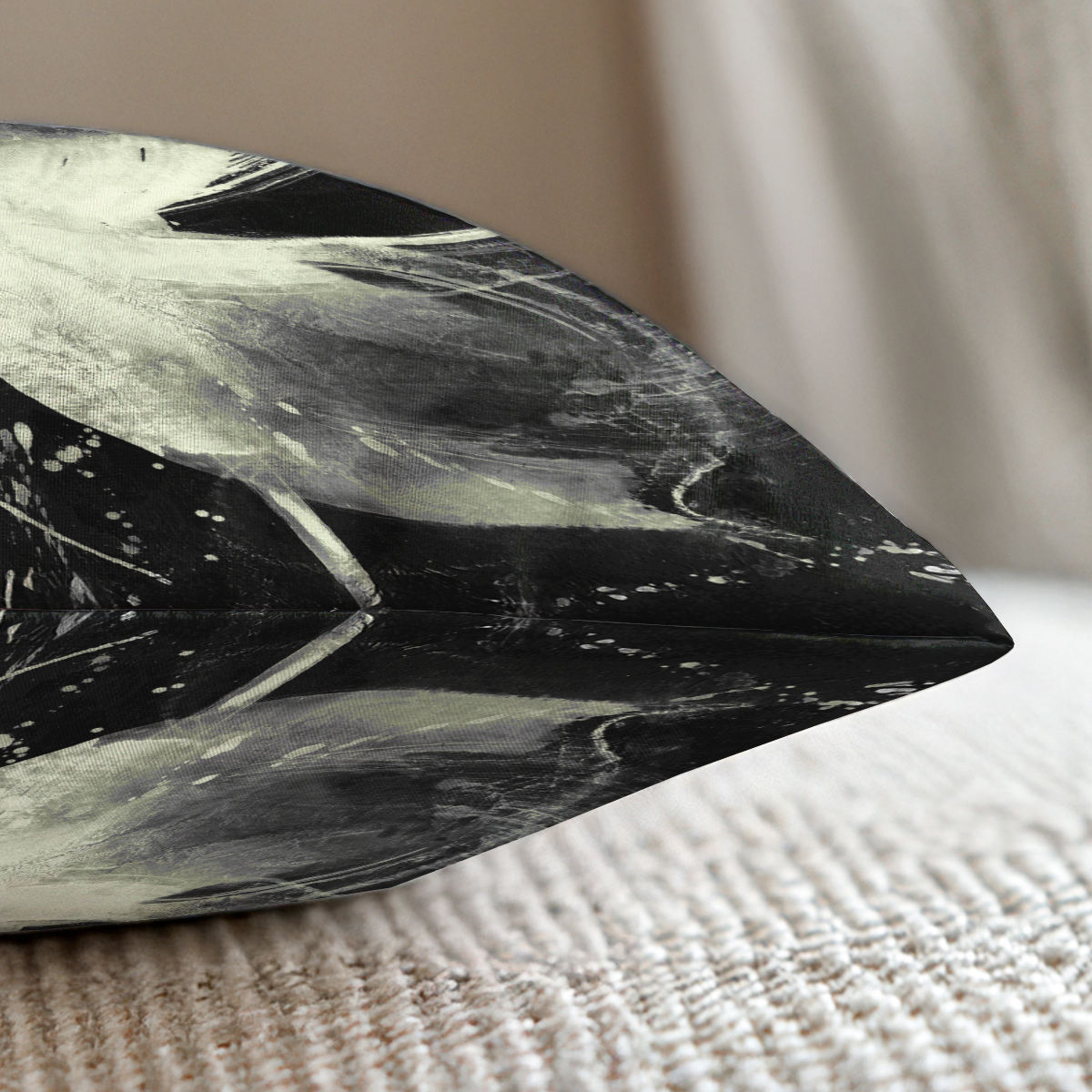 pillow-4_image-2