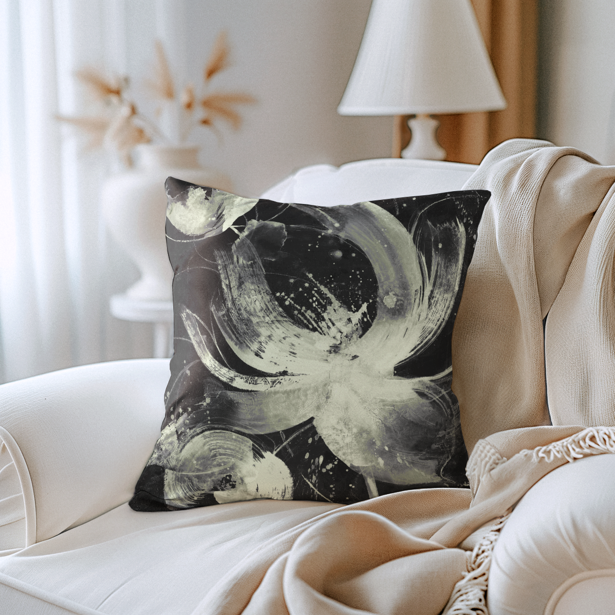 pillow-4_image-3