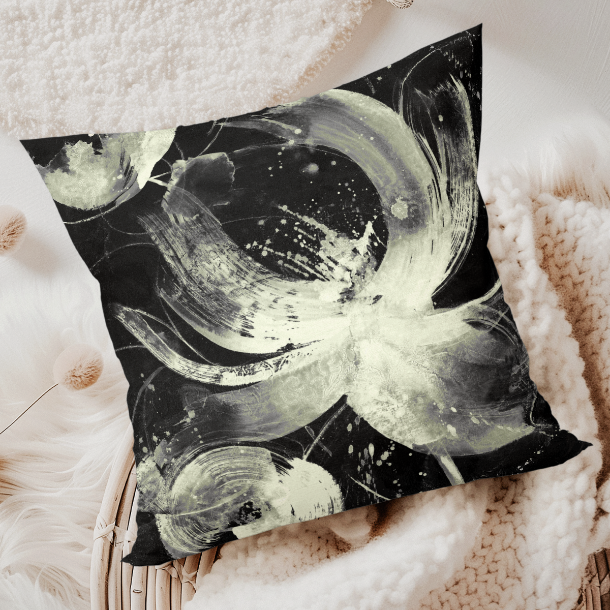 pillow-4_image-5