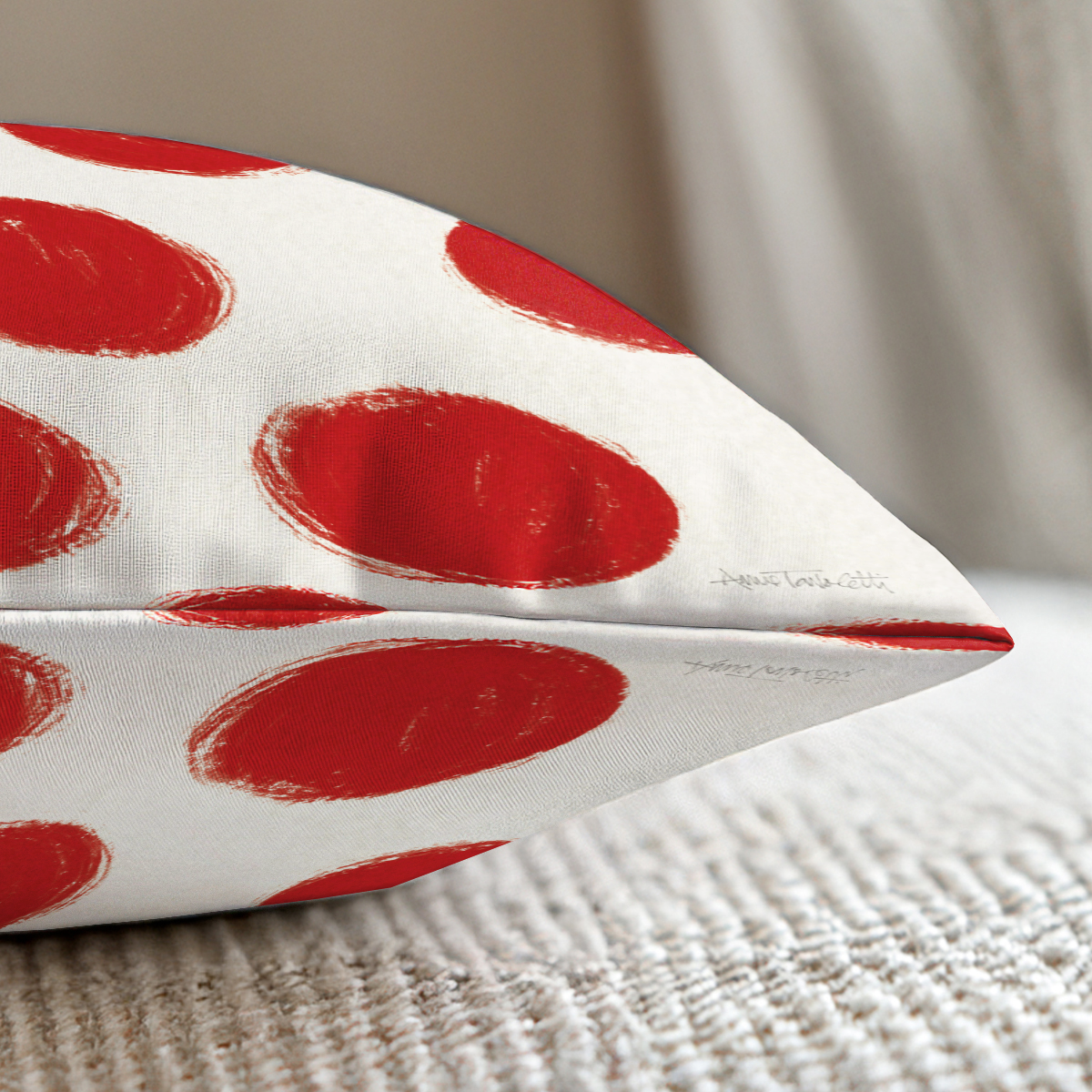 pillow-4_image-2