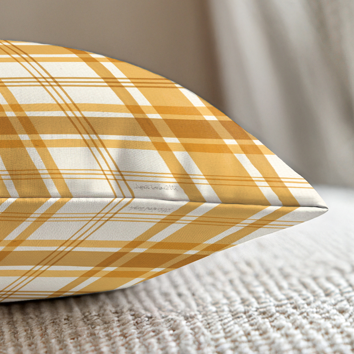 pillow-3_image-2