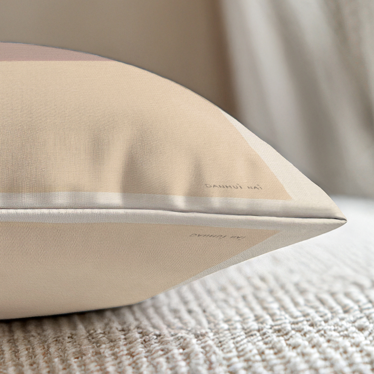 pillow-3_image-2