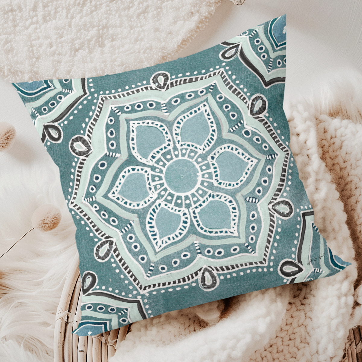 pillow-2_image-5