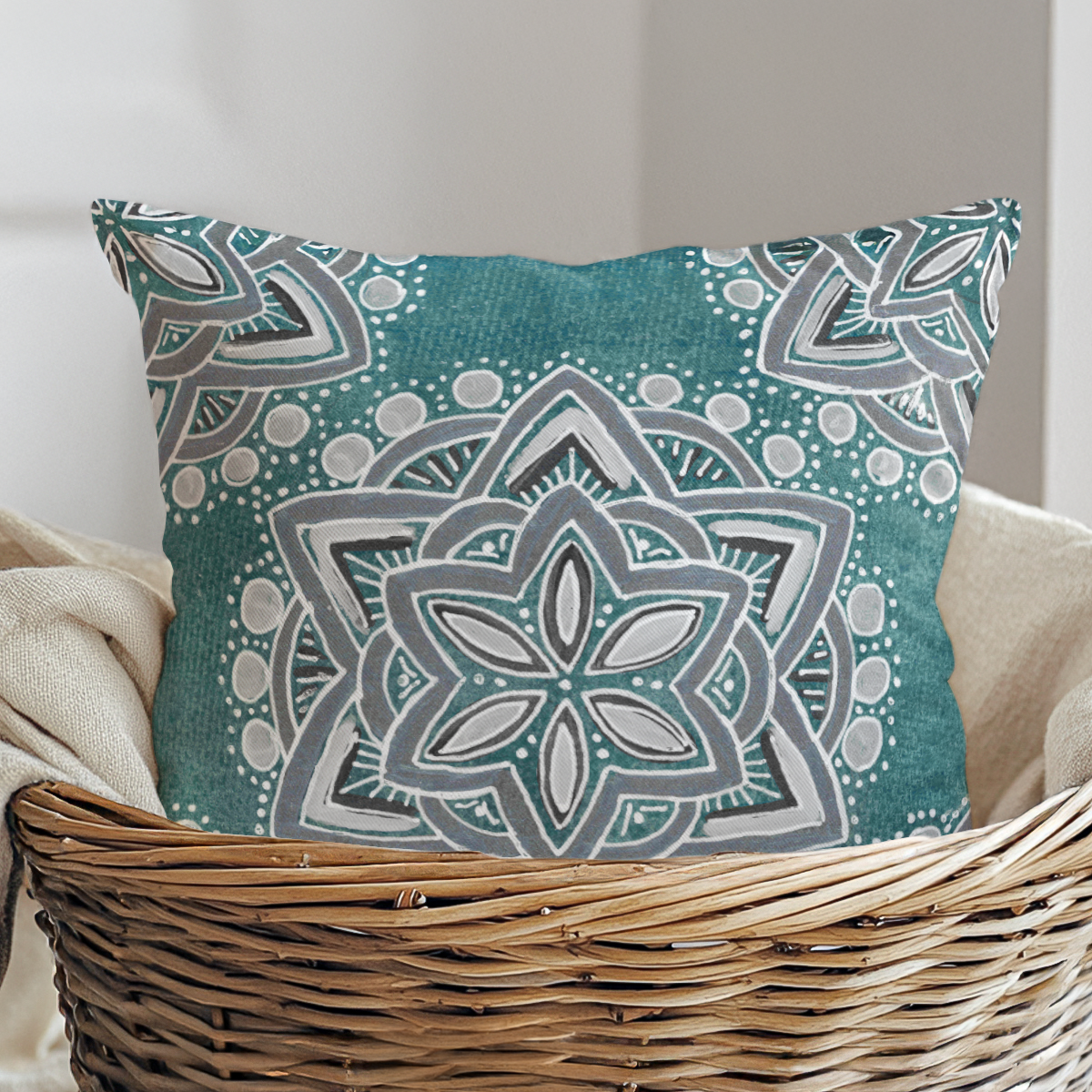 pillow-4_image-4