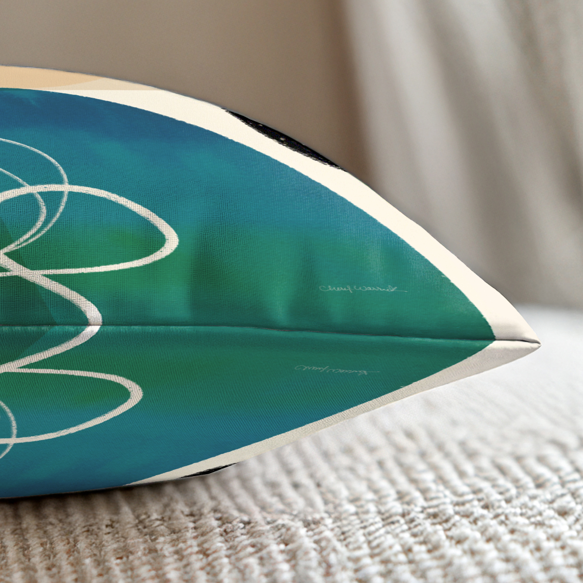 pillow-2_image-2