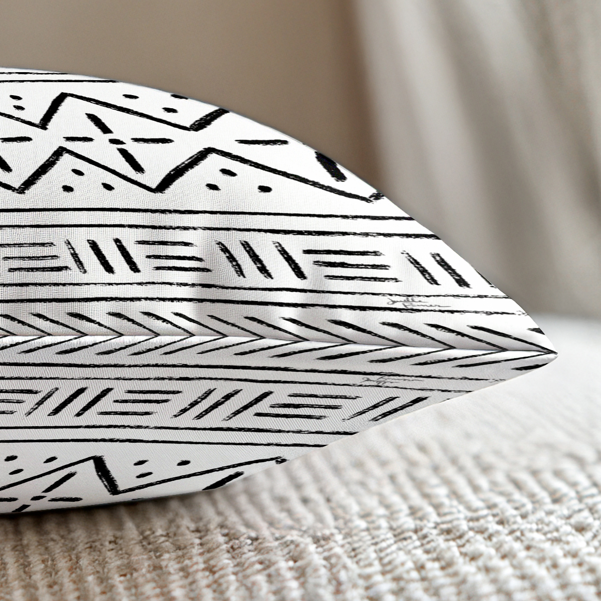 pillow-3_image-2