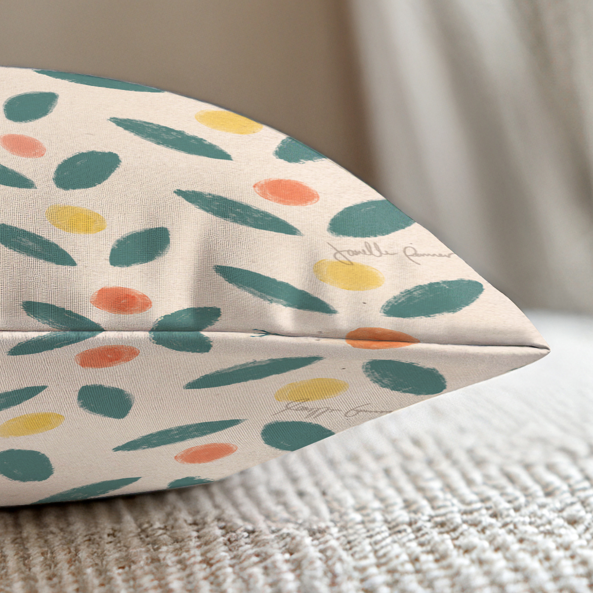 pillow-4_image-2