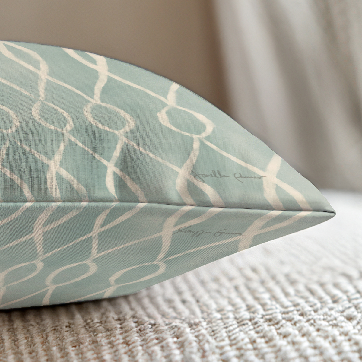 pillow-3_image-2