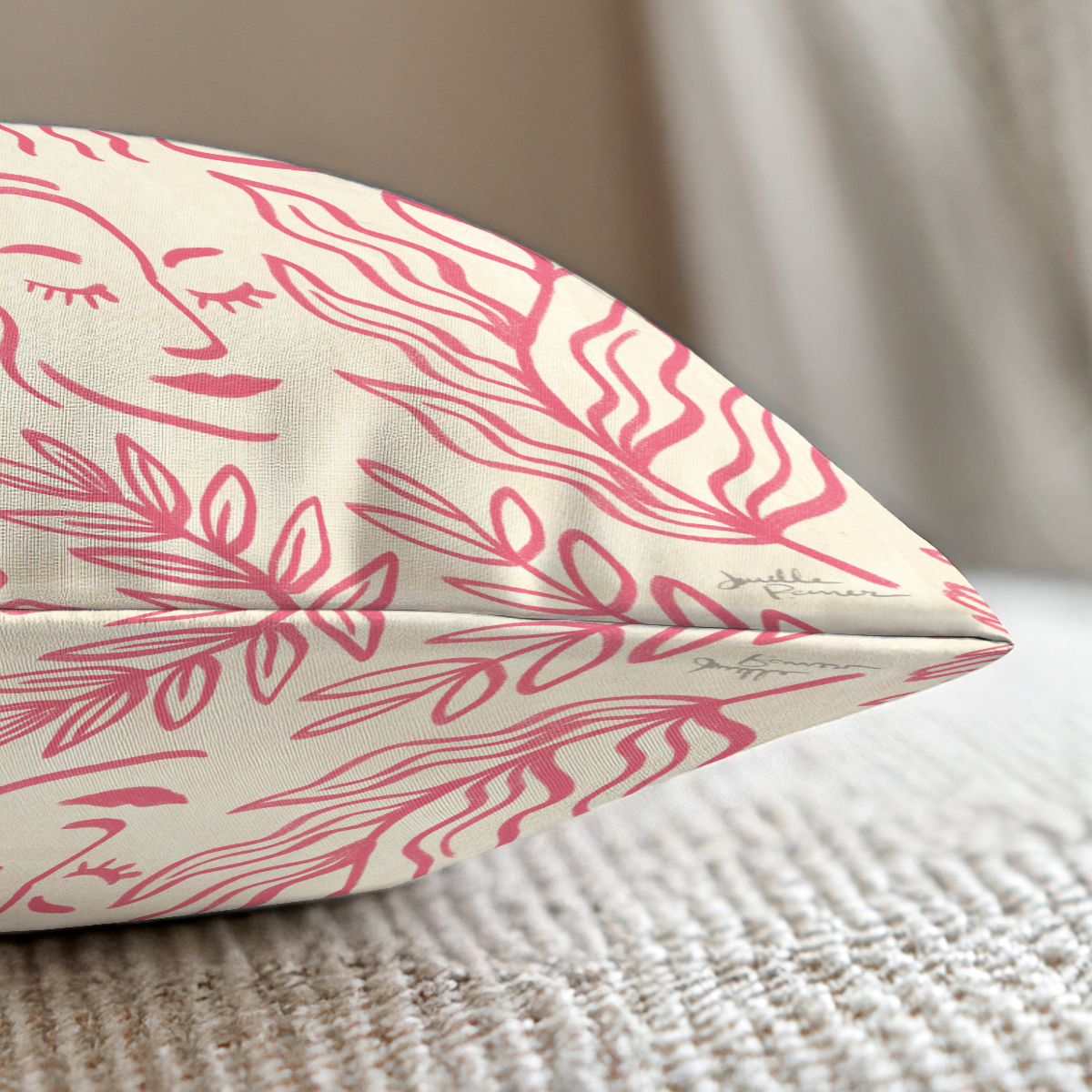 pillow-3_image-2
