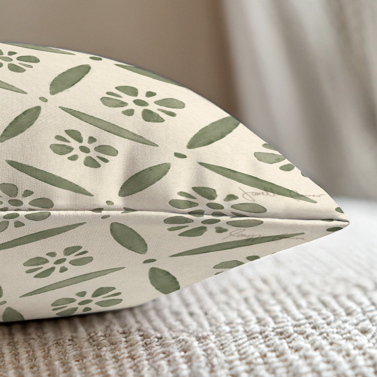 pillow-3_image-2