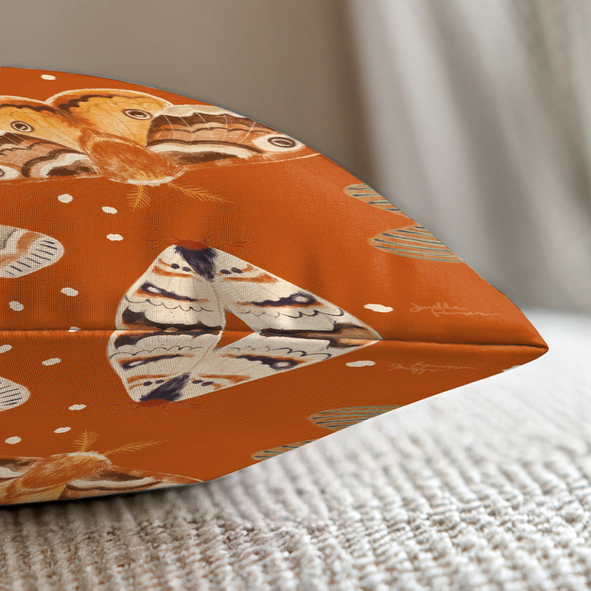 pillow-4_image-2