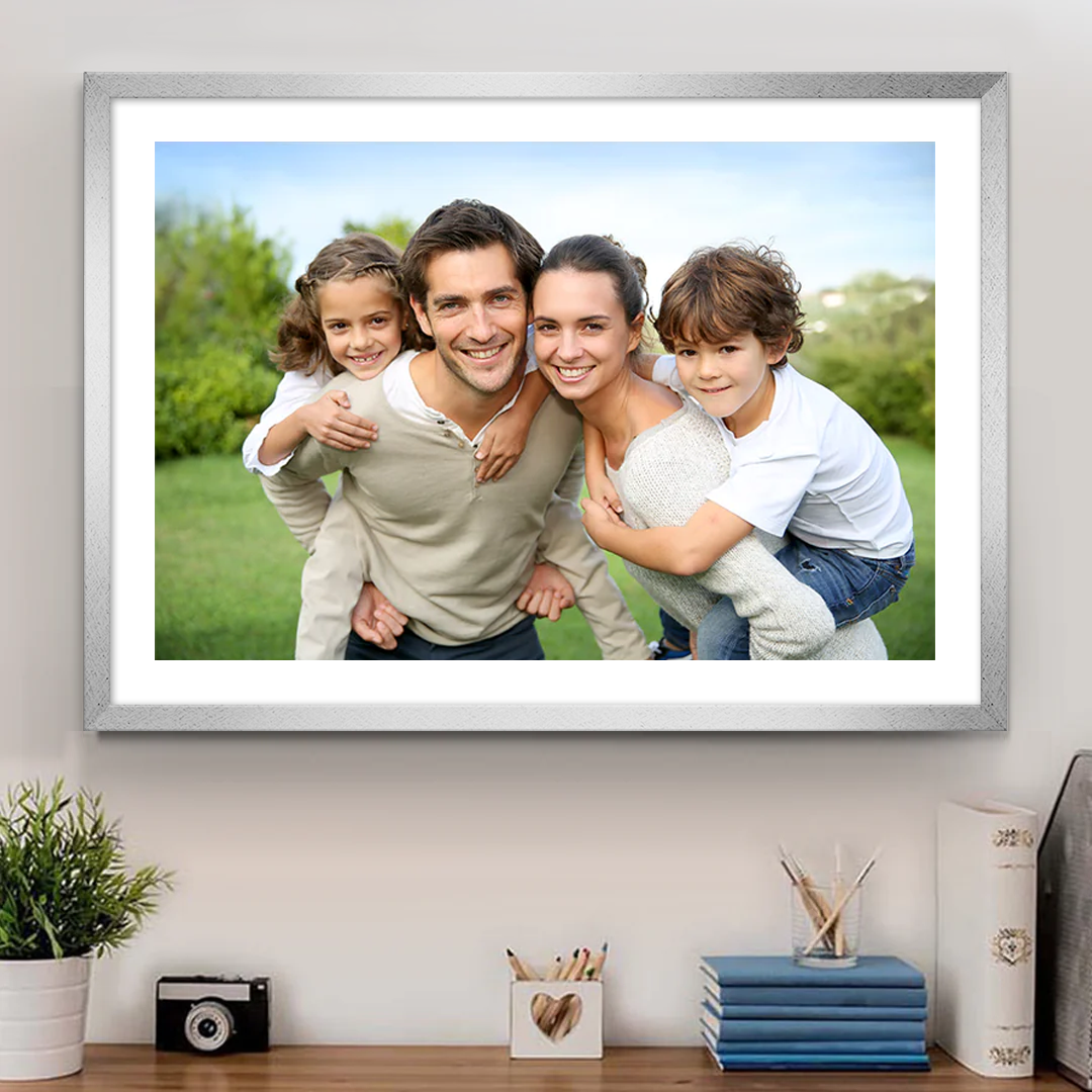 Horizontal - Framed Print Silver
